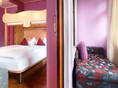 Villa Fantasia Budget Boutique Hotel Füssen 3*,