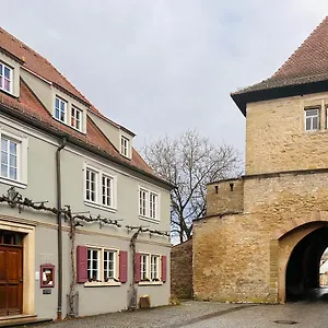 3* Pensionat Weingut Gaestehaus Weigand