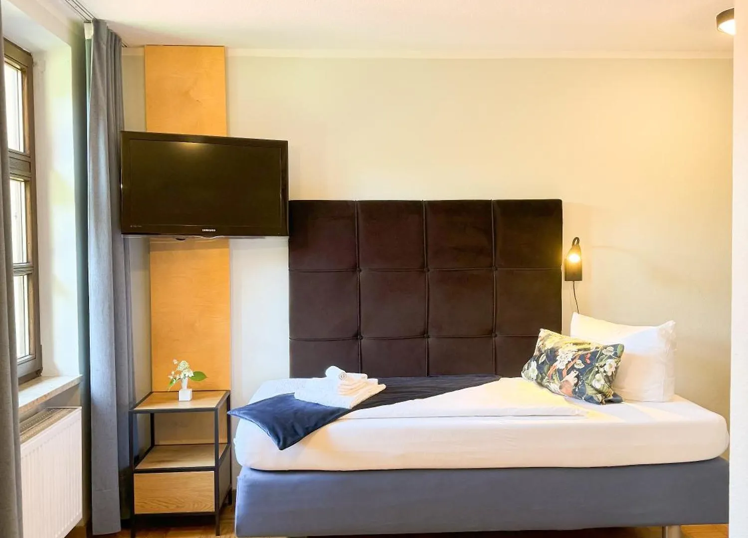 Villa Fantasia Budget Boutique Hotel Fussen 3*,